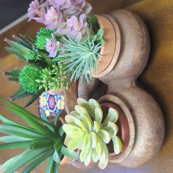 4 Section Primitive Rustic Clay Pot W/ Handle 8” x 8” x 3” - Picture 7 of 10